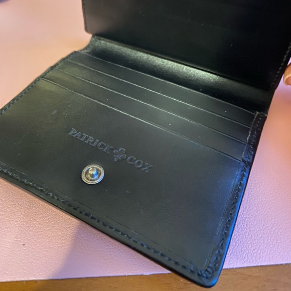 Foldable wallet from Patrick Cox - Picture 2 of 6